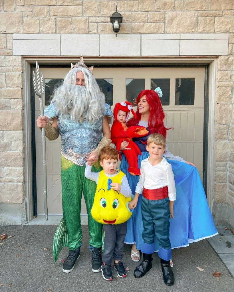 family halloween costumes for five