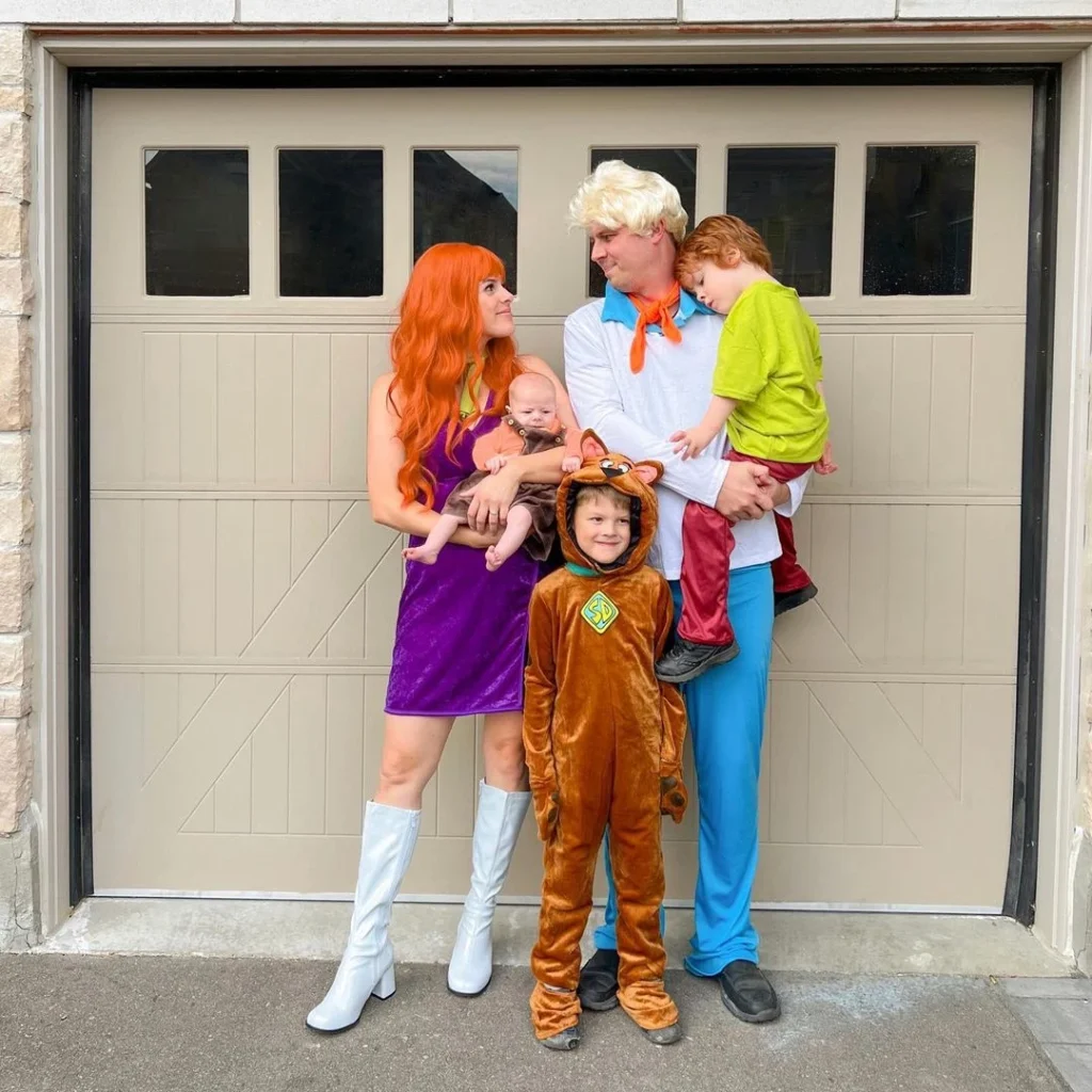 family toy story halloween costumes for five