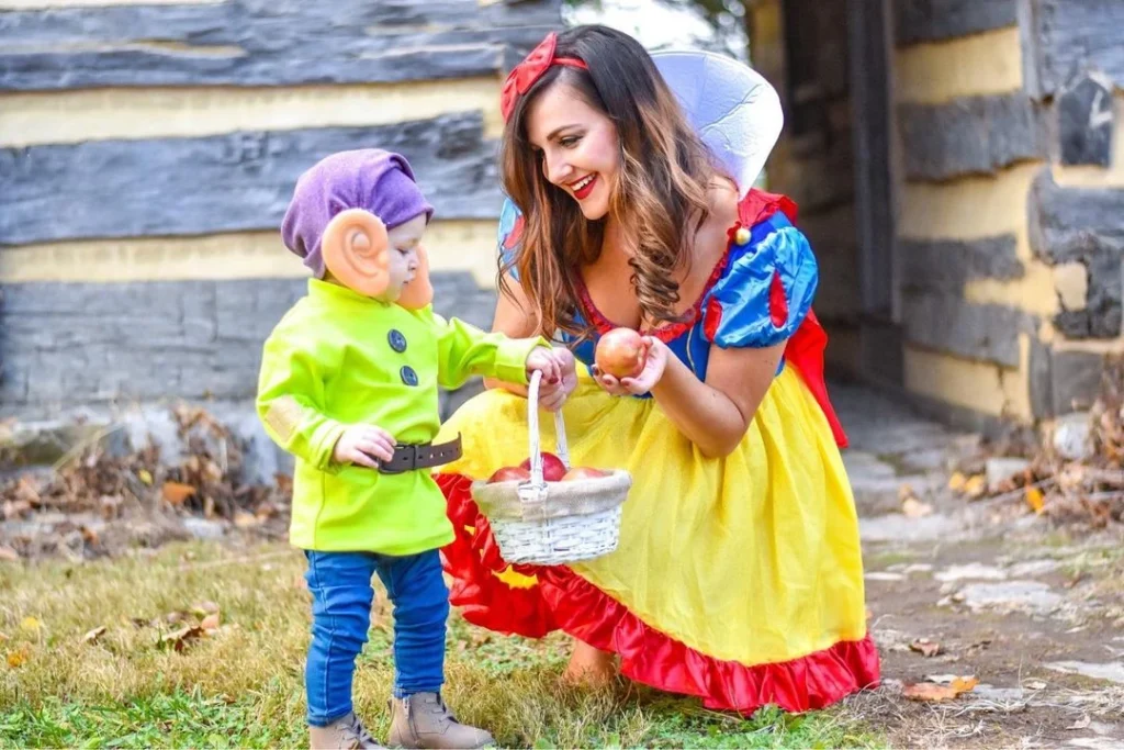 mom and son halloween costumes