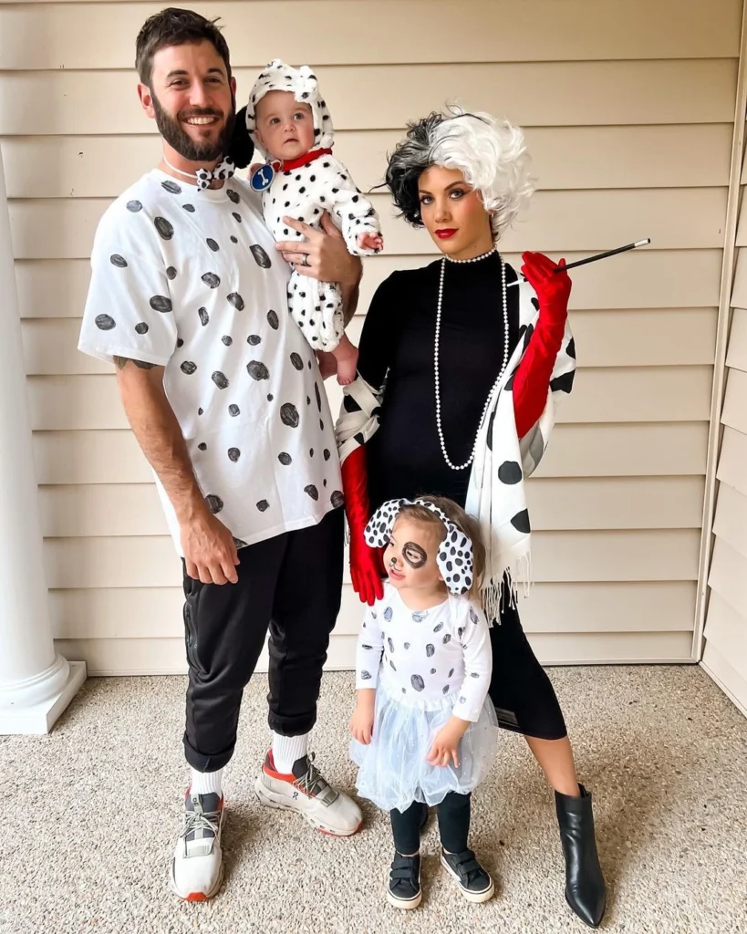 scary family halloween costumes for four