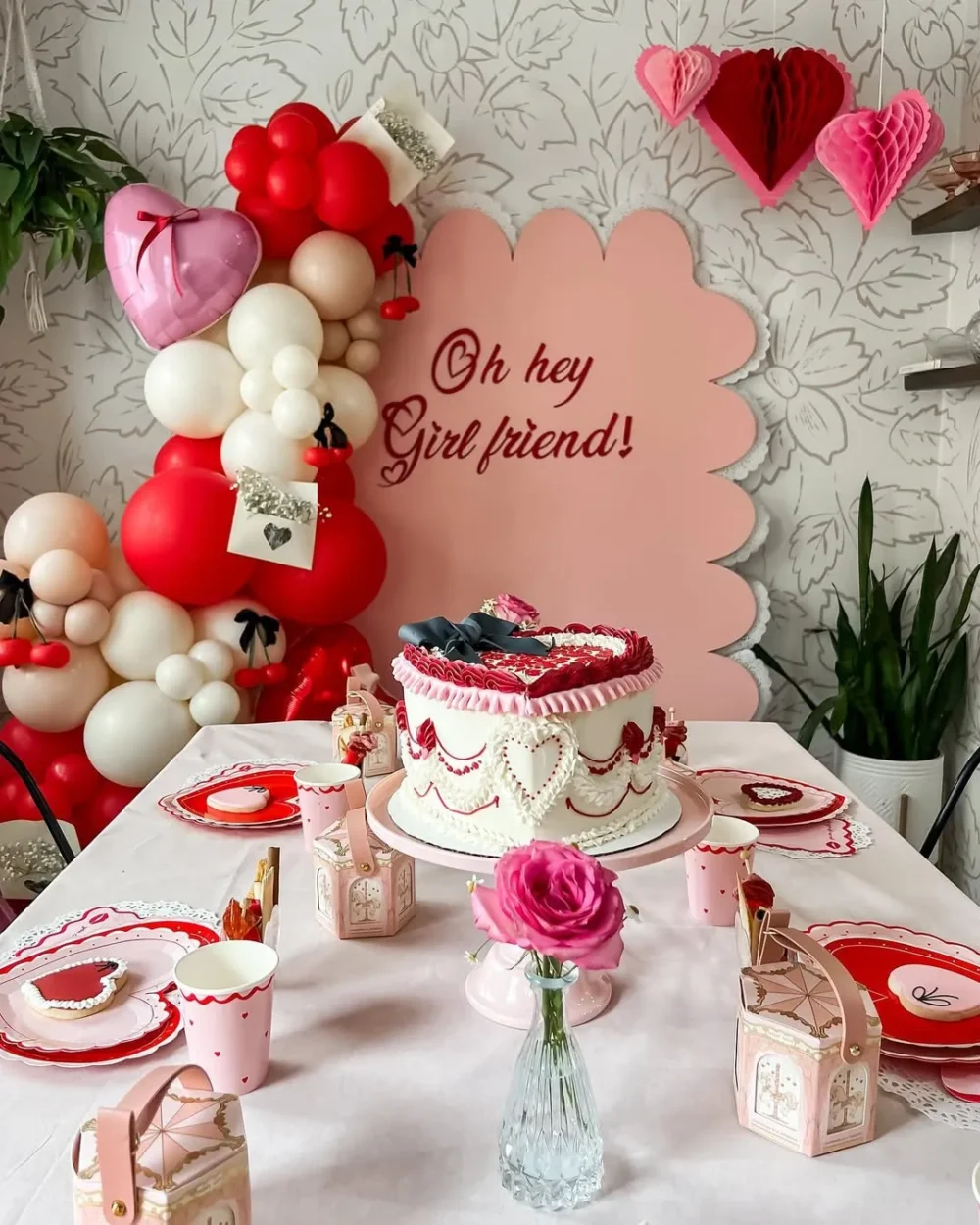 Galentines Party Decor (18)