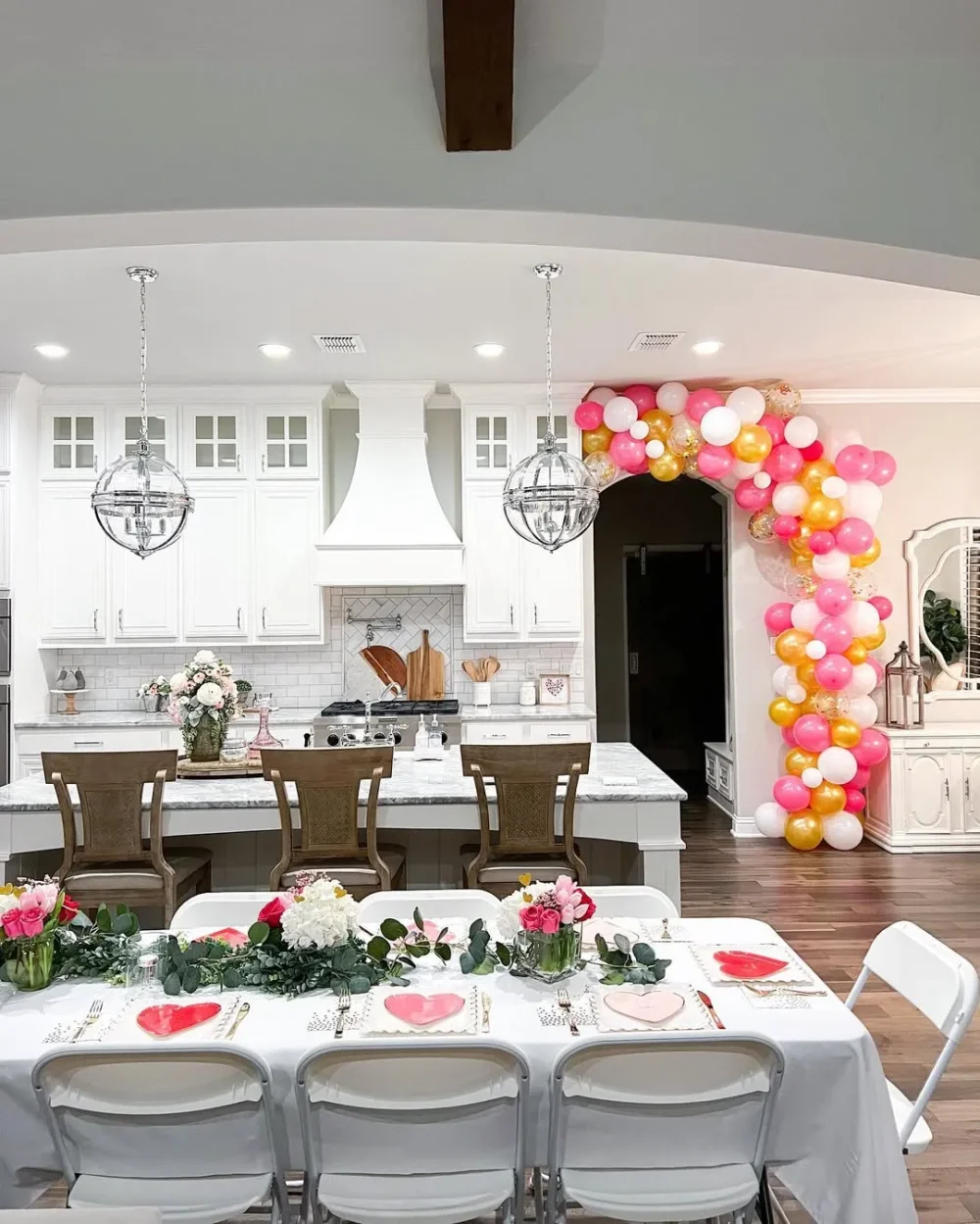 Galentines Party Decor (24)