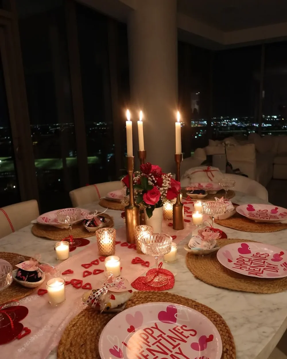 Galentines Party Decor (3)